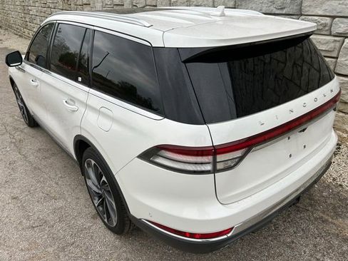 Used 2020 Lincoln Aviator Reserve w/ Equipment Group 202A AWD/4WD image 4