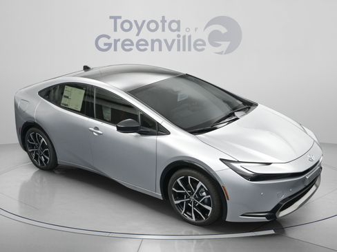 New 2025 Toyota Prius Plug-In Hybrid FWD image 18