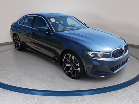 New 2026 BMW 330i Sedan w/ Premium Package image 3