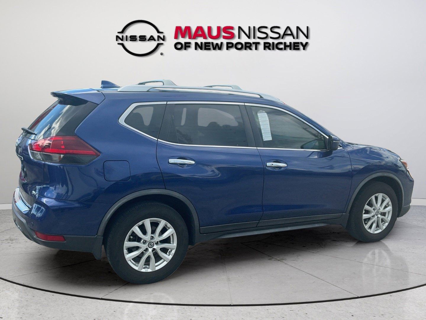 Used 2019 Nissan Rogue SV FWD image 11