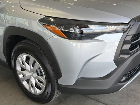 Certified 2026 Toyota Corolla Cross L FWD image 9