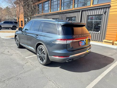 Used 2023 Lincoln Aviator Reserve w/ Equipment Group 201A AWD/4WD image 3