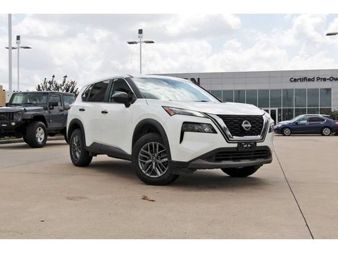 Used 2023 Nissan Rogue S FWD image 1