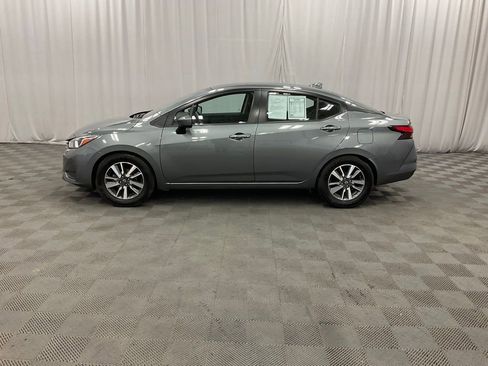 Used 2023 Nissan Versa SV image 10