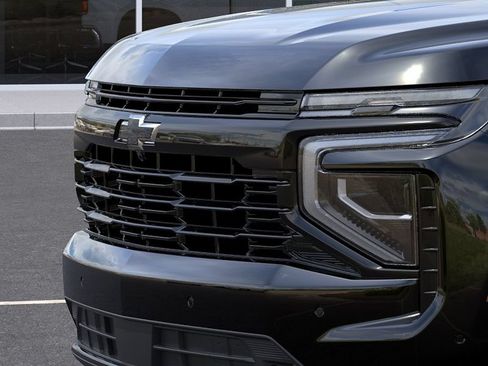 New 2026 Chevrolet Suburban RST w/ RST Capability Package AWD/4WD image 13