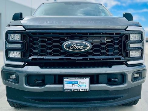 New 2026 Ford F350 XLT w/ XLT Premium Package image 4