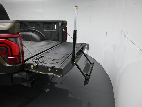 Used 2025 Ford F150 Raptor image 10
