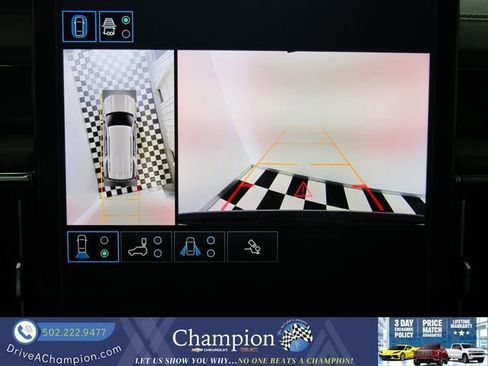 Used 2025 GMC Yukon Elevation w/ LPO, Yukon Black Package image 7