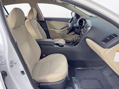 Used 2016 Kia Optima Hybrid image 14