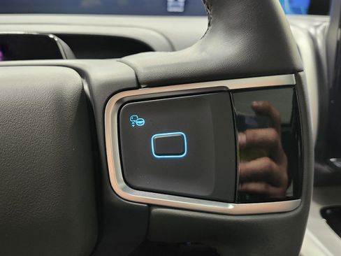 Used 2025 Ford Expedition Max Active image 36