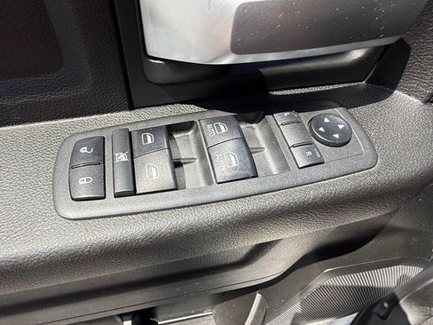 Used 2019 RAM 2500 Tradesman AWD/4WD image 11