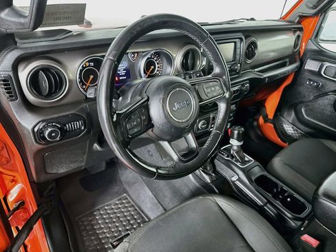 Used 2020 Jeep Wrangler Sport AWD/4WD image 28