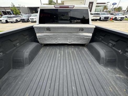 Used 2020 GMC Sierra 1500 SLT w/ SLT Premium Package AWD/4WD image 12