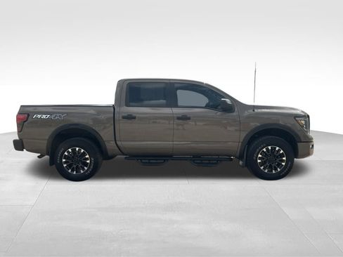 Used 2021 Nissan Titan PRO-4X AWD/4WD image 8
