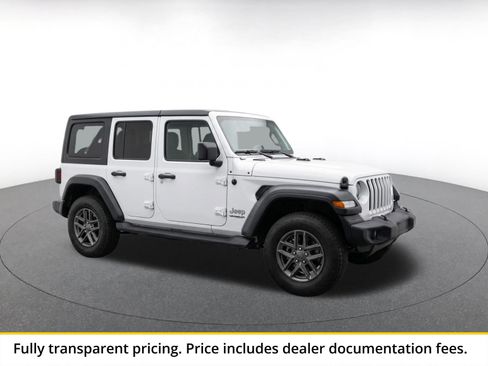 Used 2025 Jeep Wrangler Unlimited Sport AWD/4WD image 1