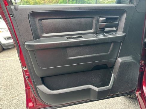 Used 2018 RAM 1500 Express w/ Express Value Package image 11