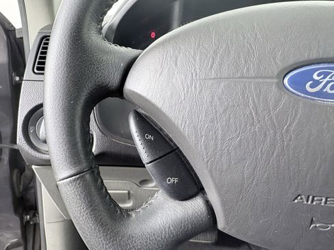 Used 2007 Ford Focus SE image 21