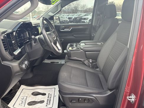 Used 2023 GMC Sierra 1500 Elevation image 12