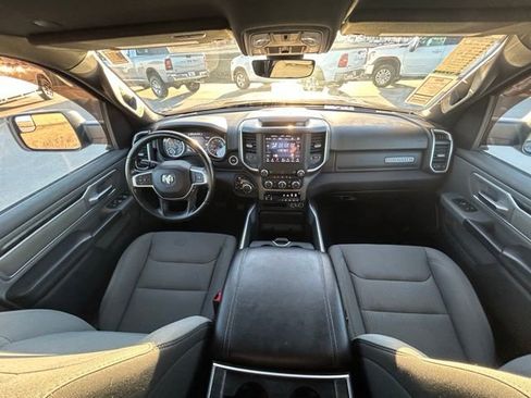 Used 2021 RAM 1500 Big Horn image 24