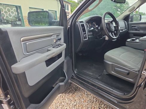 Used 2015 RAM 2500 SLT AWD/4WD image 15