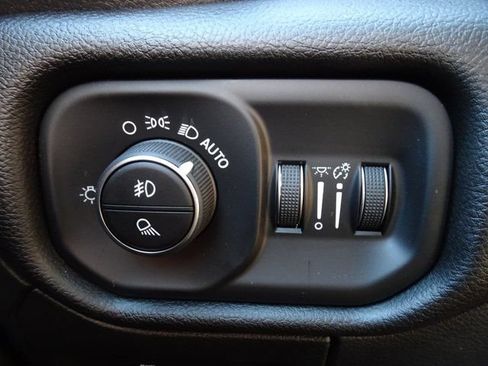 Used 2026 RAM 1500 Big Horn AWD/4WD image 27