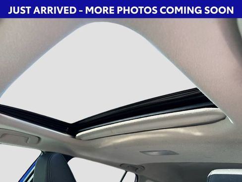 Used 2024 Toyota Corolla Cross XLE w/ Convenience Package AWD/4WD image 12