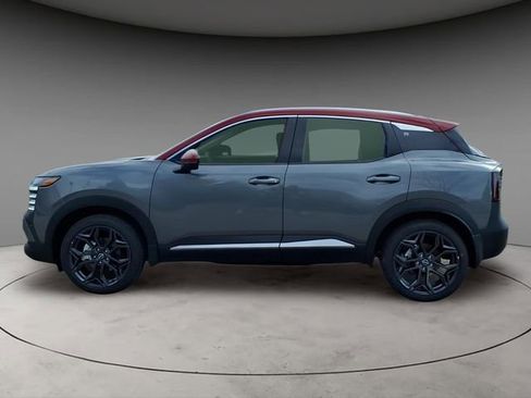 New 2026 Nissan Kicks SR AWD/4WD image 2
