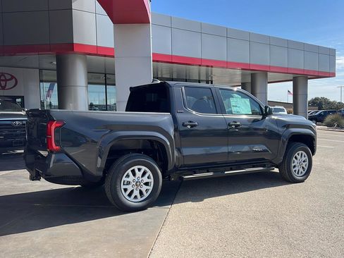 New 2025 Toyota Tacoma SR5 image 6