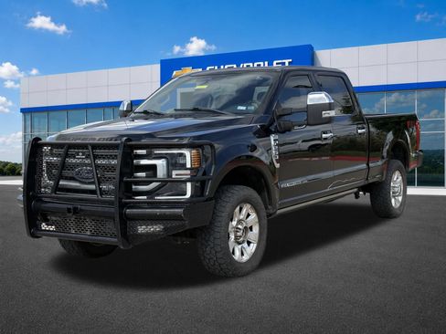 Used 2021 Ford F250 Platinum AWD/4WD image 3