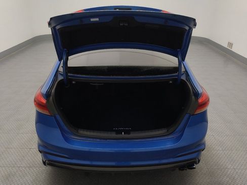 Used 2018 Hyundai Elantra Sport w/ Sport Premium Package 03 FWD image 29