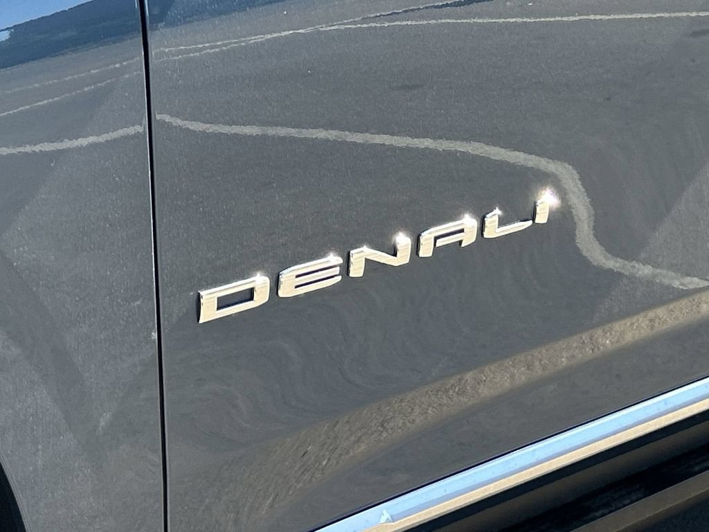 New 2026 GMC Yukon Denali w/ Denali Reserve Package AWD/4WD image 33