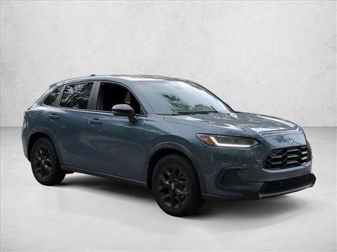Certified 2024 Honda HR-V Sport image 3