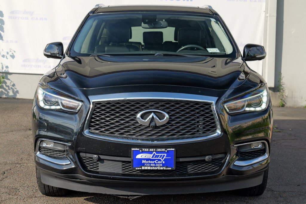 Used 2017 INFINITI QX60 Luxe w/ Premium Plus Package AWD/4WD image 2