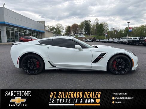 Used 2019 Chevrolet Corvette Grand Sport RWD image 1