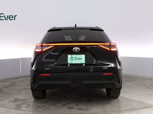 Used 2025 Toyota bZ4X AWD w/ Weather Package image 15