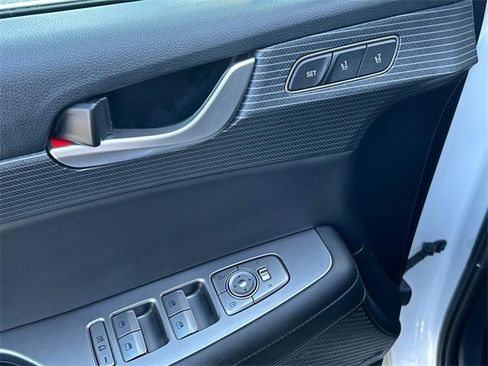 Certified 2023 Hyundai Palisade Limited w/ Cargo Package image 24