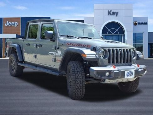 Used 2023 Jeep Gladiator Mojave w/ LED Lighting Group AWD/4WD image 7