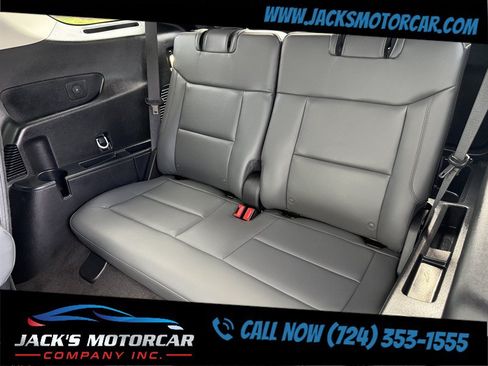 Used 2025 Ford Explorer Active w/ Active Comfort Package AWD/4WD image 26