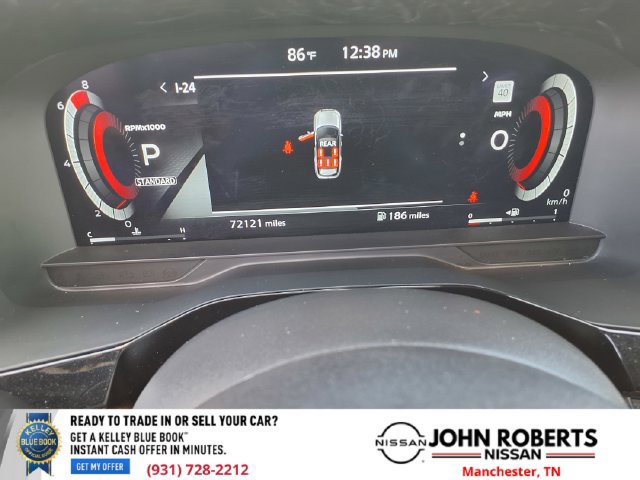 Used 2024 Nissan Pathfinder Platinum FWD image 23