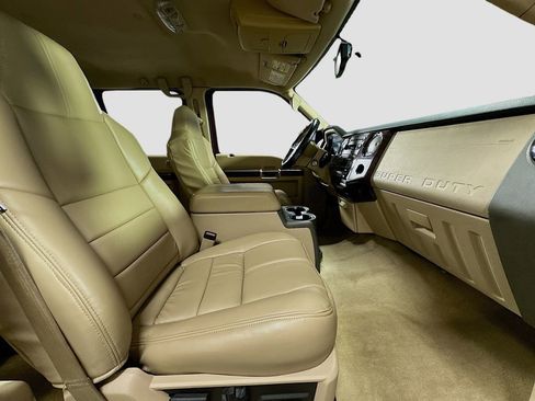 Used 2008 Ford F350 Lariat image 25