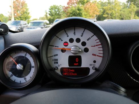 Used 2014 MINI Cooper S image 34