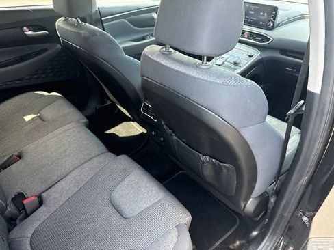 Used 2022 Hyundai Santa Fe SEL FWD image 17