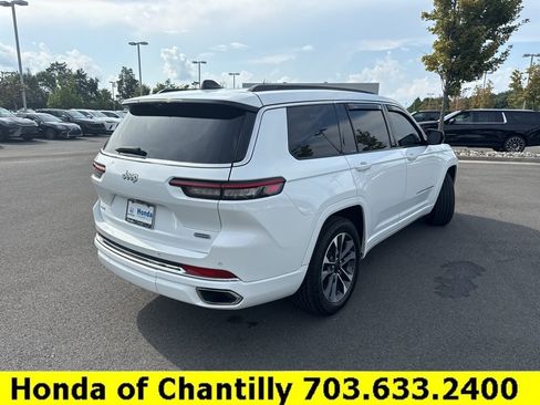Used 2024 Jeep Grand Cherokee L Overland w/ Luxury Tech Group IV AWD/4WD image 7