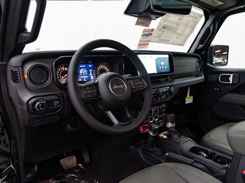 New 2026 Jeep Gladiator Mojave AWD/4WD image 24