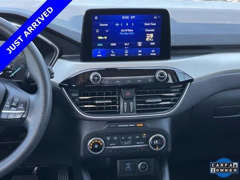 Used 2020 Ford Escape SE FWD image 15