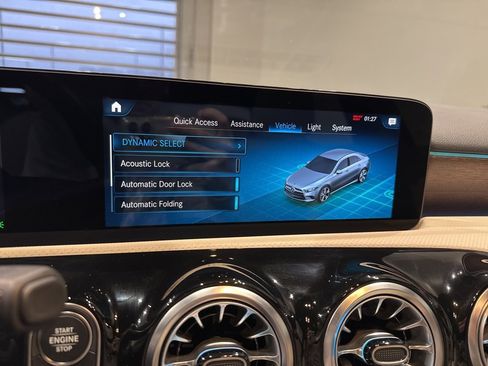 Used 2022 Mercedes-Benz A 220 4MATIC image 26