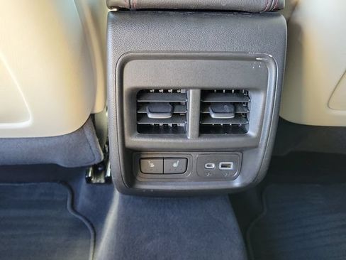 Certified 2023 Cadillac XT4 Sport AWD/4WD image 27