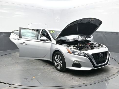 Used 2021 Nissan Altima 2.5 S image 31