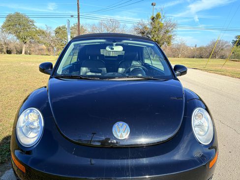 Used 2007 Volkswagen Beetle Convertible w/ Package 2 image 13