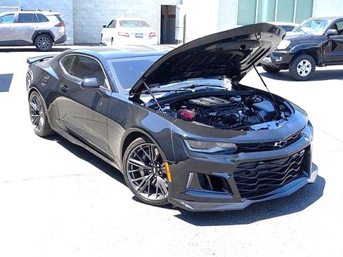 Used 2017 Chevrolet Camaro ZL1 RWD image 20